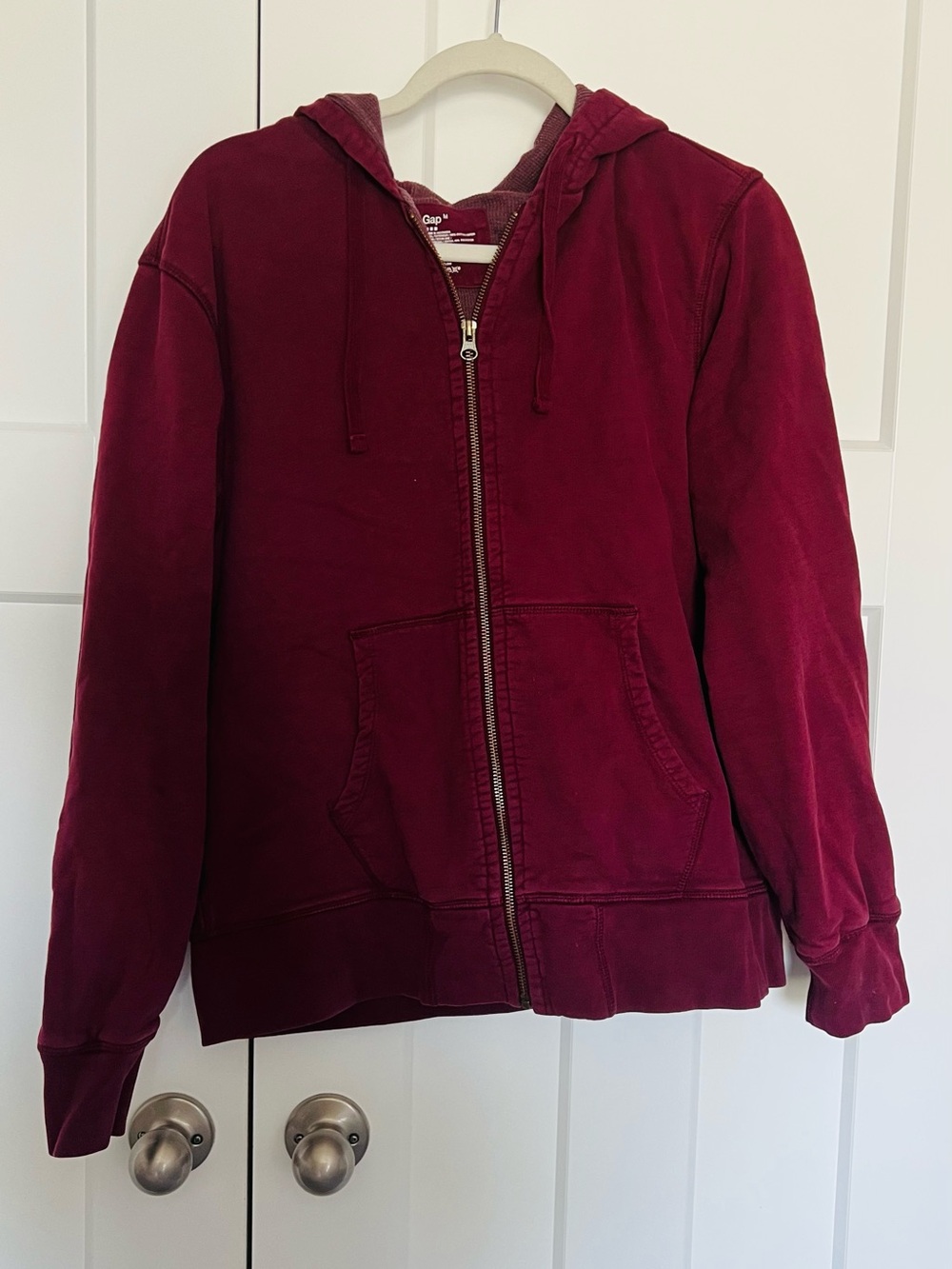 GAP mens Maroon Full-Zip Hooded Puffer Jacket